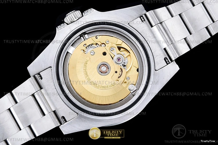 1206 Elegant Submariner 116610LV 904L Dia SS SS Grn Noob A 1080